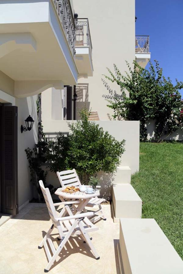 Costa Rossa Boutique Hotel - Adults Only Lixouri Exterior photo